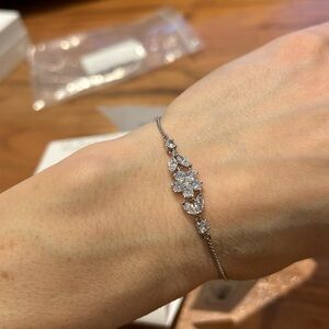 Kate Spade Elegant Silver Floral Bracelet